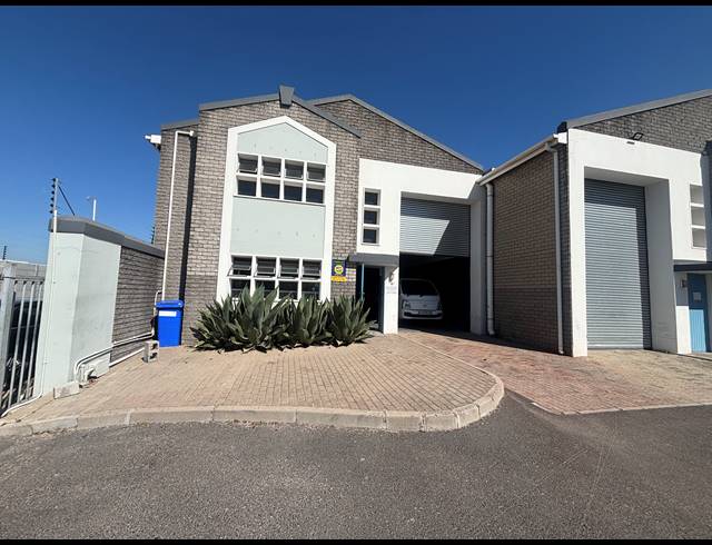 202M² WAREHOUSE TO LET IN AIRPORT INDUSTRIA